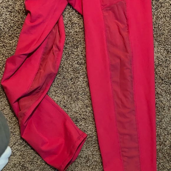 2 Pairs of Fabletics Motion365 4XL - Picture 7 of 13